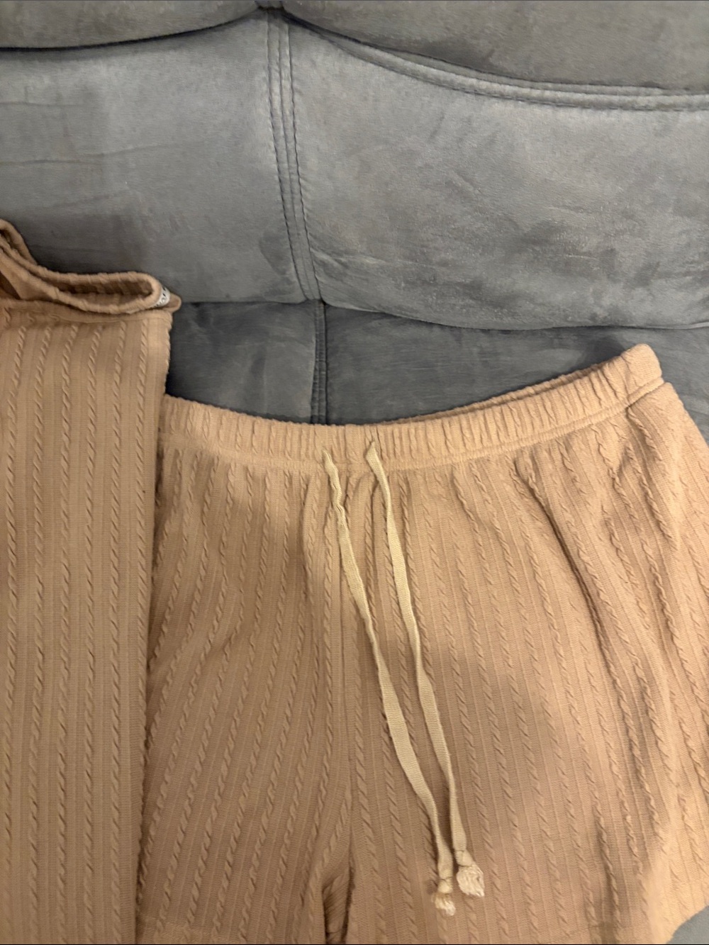 Women’s Casual Knit Shorts Set - Camel - Picture 5 of 5